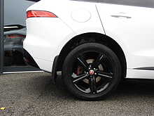 Jaguar F-PACE D300 V6 S