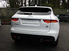 Jaguar F-PACE D300 V6 S