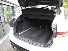 Jaguar F-PACE D300 V6 S