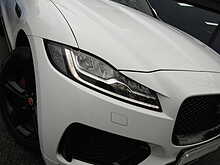 Jaguar F-PACE D300 V6 S