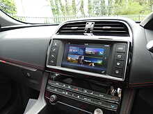 Jaguar F-PACE D300 V6 S