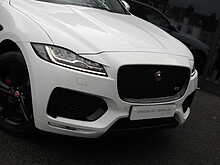 Jaguar F-PACE D300 V6 S