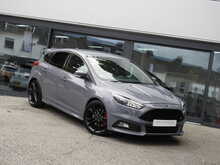 Ford Focus T EcoBoost ST-3