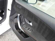 Mercedes-Benz A-Class A 180 Amg Line Executive