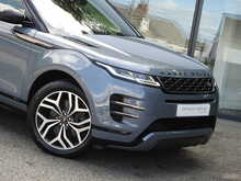 Land Rover Range Rover Evoque D180 First Edition