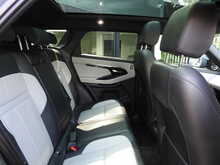 Land Rover Range Rover Evoque D180 First Edition