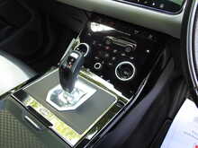 Land Rover Range Rover Evoque D180 First Edition