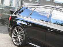 Audi RS4 Avant FSI V8