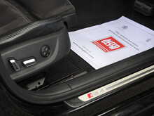 Audi RS4 Avant FSI V8