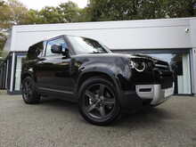 Land Rover Defender 90 P300 SE