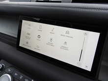 Land Rover Defender 90 P300 SE