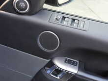 Land Rover Range Rover Sport SD V6 HSE