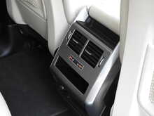 Land Rover Range Rover Sport SD V6 HSE