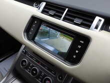 Land Rover Range Rover Sport SD V6 HSE