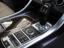 Land Rover Range Rover Sport SD V6 HSE