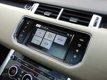 Land Rover Range Rover Sport SD V6 HSE