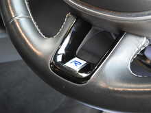 Volvo XC60 B5 MHEV R-Design Pro