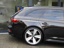 Audi RS4 Avant TFSI V6 Sport Edition