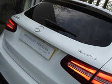 Mercedes-Benz GLC GLC220d AMG Line