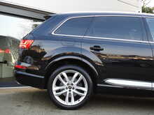 Audi Q7 TDI V6 S line