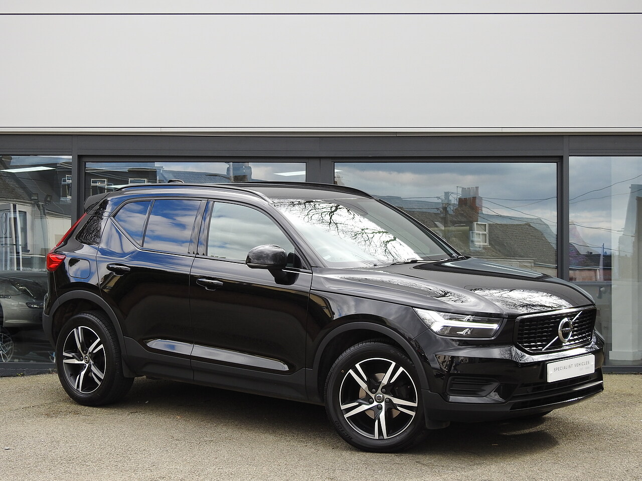 Xc40 R Design T3 Used 2021 Volvo XC40 T3 R-Design For Sale in Devon (U13445 ...