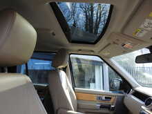 Land Rover Discovery 4 SD V6 HSE