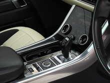 Land Rover Range Rover Sport SD V6 HSE Dynamic