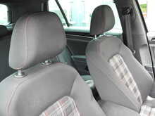 Volkswagen Golf TSI BlueMotion Tech GTI