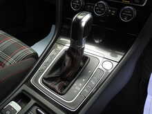 Volkswagen Golf TSI BlueMotion Tech GTI