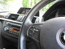 BMW 3 Series 320i SE