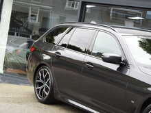 BMW 5 Series 530d MHT M Sport