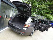BMW 5 Series 530d MHT M Sport