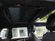 MINI Hatch Cooper Exclusive