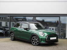 MINI Hatch Cooper Exclusive