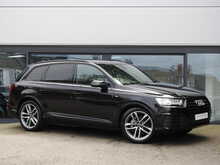 Audi Q7 TDI V6 Black Edition