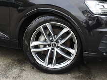 Audi Q7 TDI V6 Black Edition