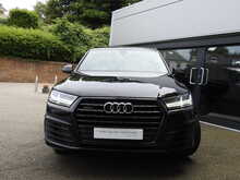 Audi Q7 TDI V6 Black Edition