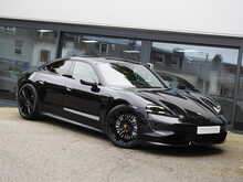 Porsche Taycan Performance Plus Turbo 