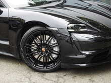 Porsche Taycan Performance Plus Turbo 