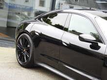 Porsche Taycan Performance Plus Turbo 