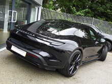 Porsche Taycan Performance Plus Turbo 
