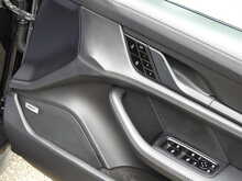 Porsche Taycan Performance Plus Turbo 