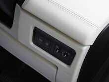 Land Rover Discovery Sport Si4 SE Tech