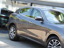 Maserati Levante D V6