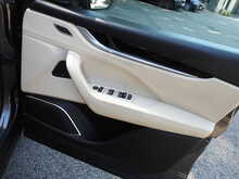 Maserati Levante D V6