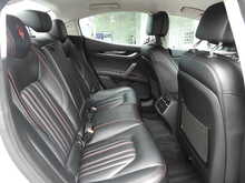 Maserati Ghibli D V6