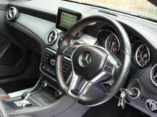 Mercedes-Benz CLA CLA45 AMG