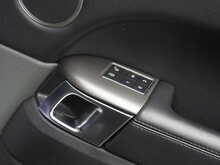 Land Rover Range Rover Sport SD V6 HSE Dynamic