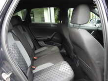 Volkswagen Taigo TSI R-Line