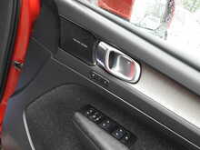 Volvo XC40 h T5 Twin Engine Inscription Pro